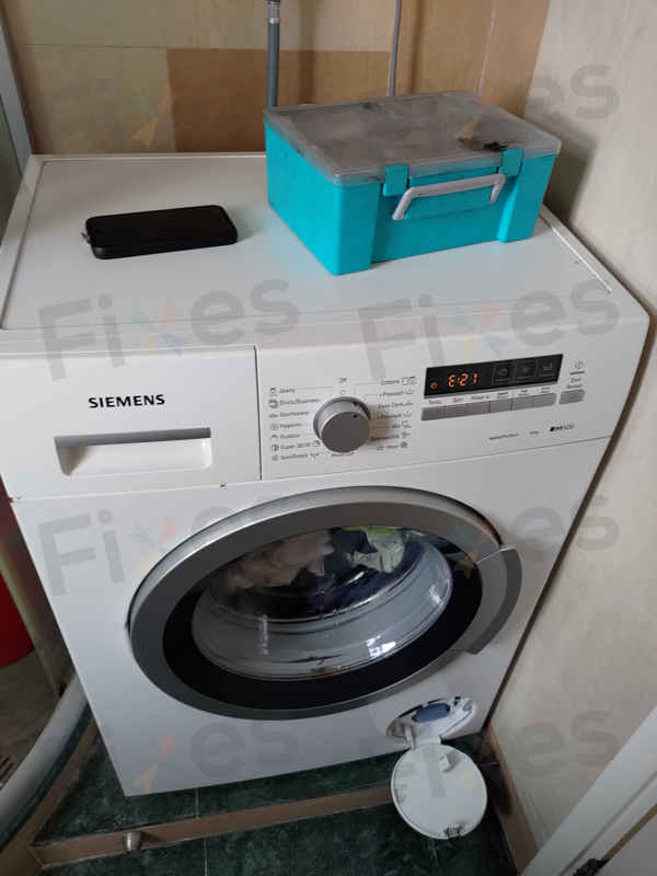 出現故障碼E21🔧 Siemens西門子前置式洗衣機 WS12O260BY/04