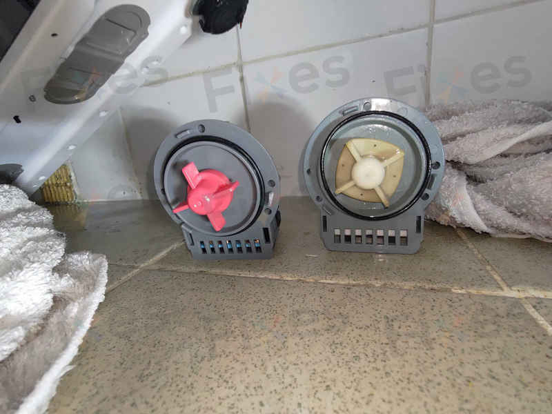 這部西門子WS系列洗衣機E21停擺?竟是內衣鋼圈卡住排水泵 🤔