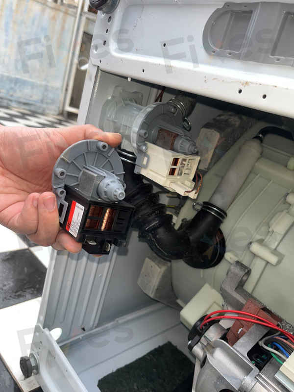 出現故障碼E21😱Zanussi金章牌前置式洗衣機 ZWM1006A