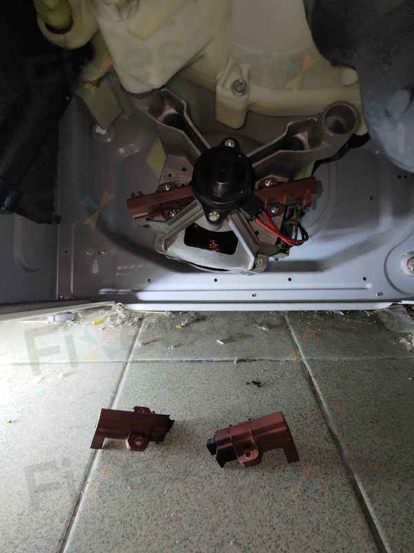 出現故障碼E61🔧Brandt白朗牌前置式洗衣機 BWF5714A