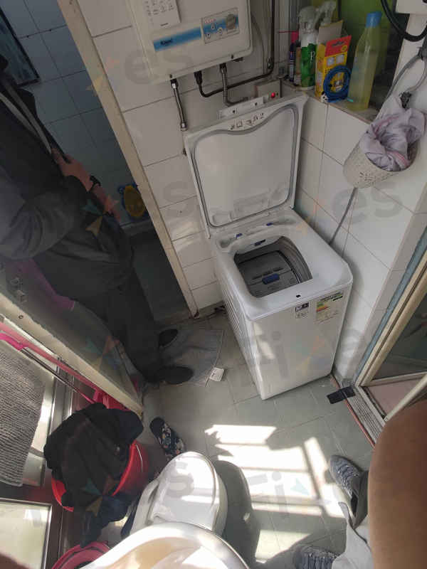 這部伊萊克斯EW系列洗衣機突然停擺,EA0故障碼背後的嬰兒毛巾尋寶記 🧩
