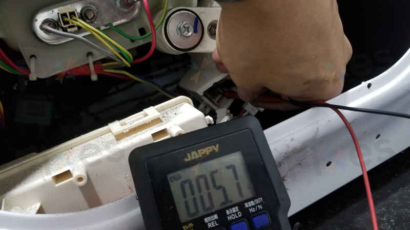 出現故障碼Ed1,電子板問題💥Whirlpool惠而浦前置式洗衣機 FRAL80211