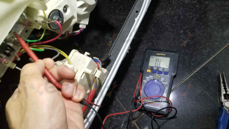 出現故障碼Ed1,電子板問題💥Whirlpool惠而浦前置式洗衣機 FRAL80211