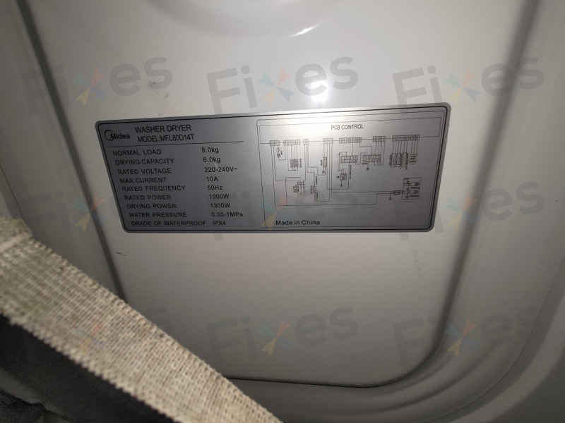 新機落地即報Err故障碼?這部美的MFL系列洗衣機原來是排水泵線插鬆脫導致 📦