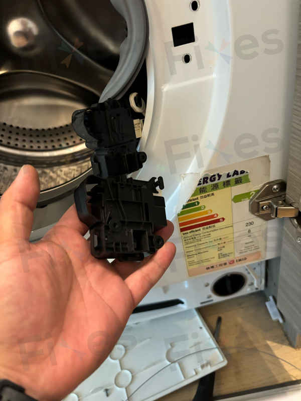 出現故障碼Err1🔍Baumatic前置式洗衣機 BWDI1216