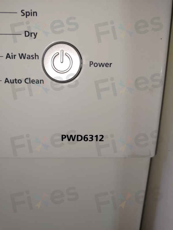 一條繩子卡住排水泵，這部飛歌牌PWD系列洗衣機Err2故障如何解決 🎯