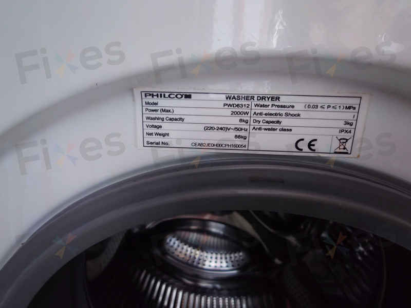 這部飛歌牌PWD系列洗衣機Err2故障碼?排水泵老化導致鎖形圖示閃爍不停 ⚡