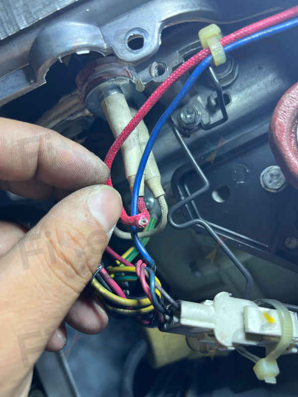 這部Zanussi ZWD系列洗衣機出現Err9故障碼,竟是因為震動過大引起?🤔