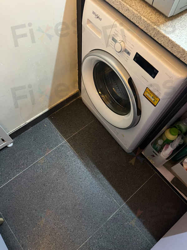 出現故障碼F05，遇上排水困難😓Whirlpool惠而浦前置式洗衣機CFCR70111