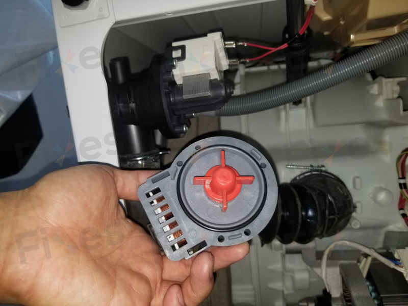 出現故障碼F05🚫Whirlpool惠而浦前置式洗衣機 CFCR80211W
