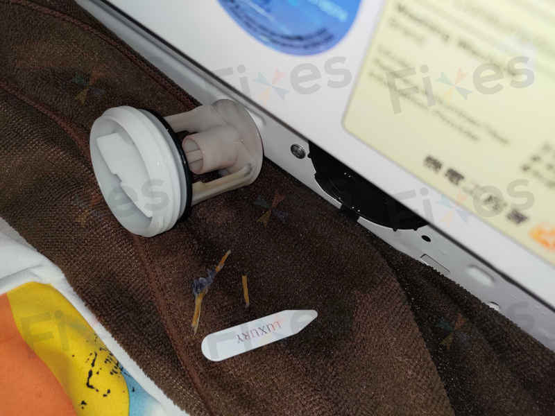 排水問題無法忽視 🌊 惠而浦「CFCR系列」洗衣機F05故障修復案例