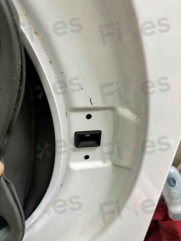 Whirlpool洗衣機門被鎖死？F06故障碼維修全過程 🚪