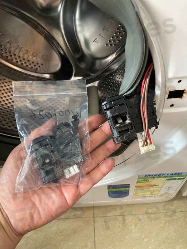 出現故障碼F06,門鎖問題完美解決😊Whirlpool惠而浦前置式洗衣機 CFCR80221