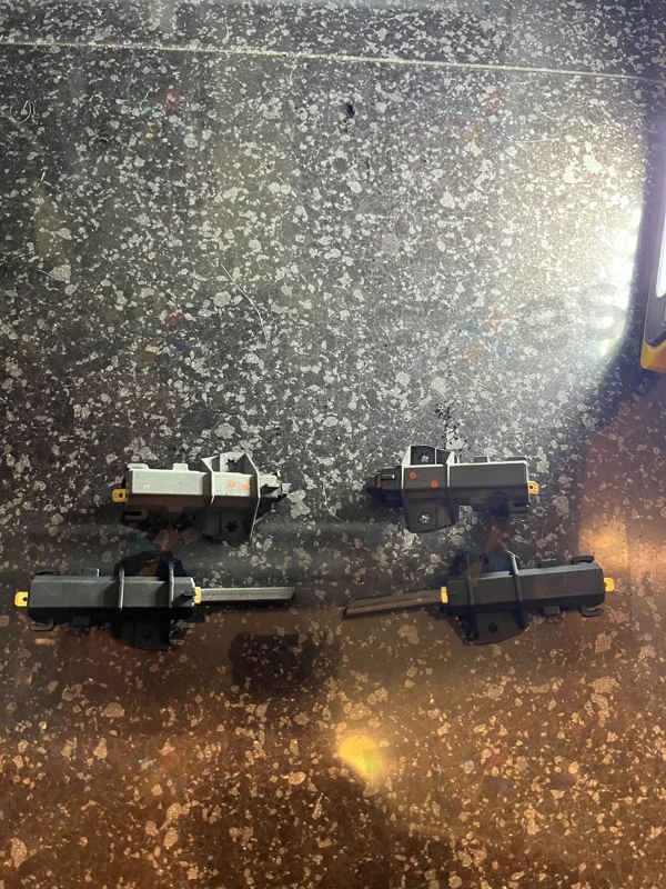 出現故障碼F06,燈號異常🔦Whirlpool惠而浦前置式洗衣機 AWC7100A