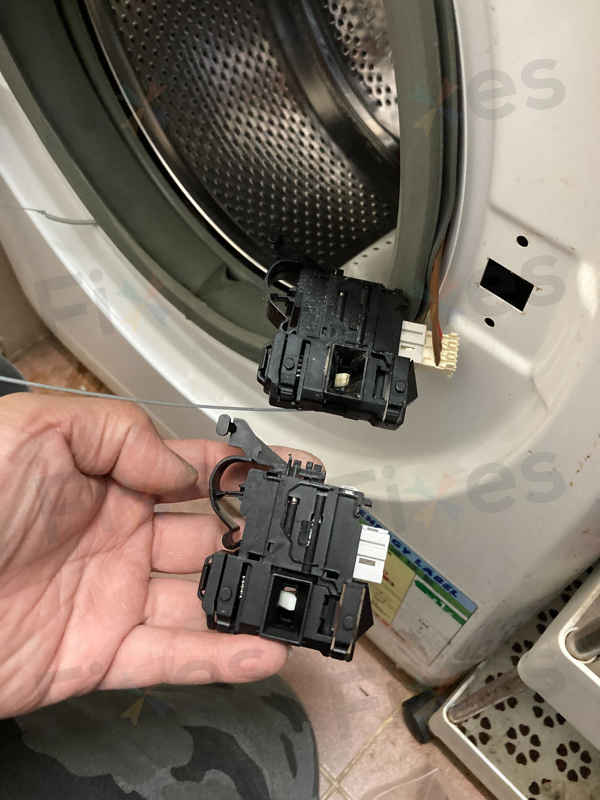 出現故障碼F06,門鎖問題😵Whirlpool惠而浦前置式洗衣機 CFCR70111