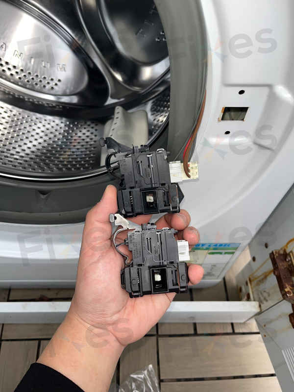 出現故障碼F06，更換門鎖掣解決😵Whirlpool惠而浦前置式洗衣機 CFCR70111