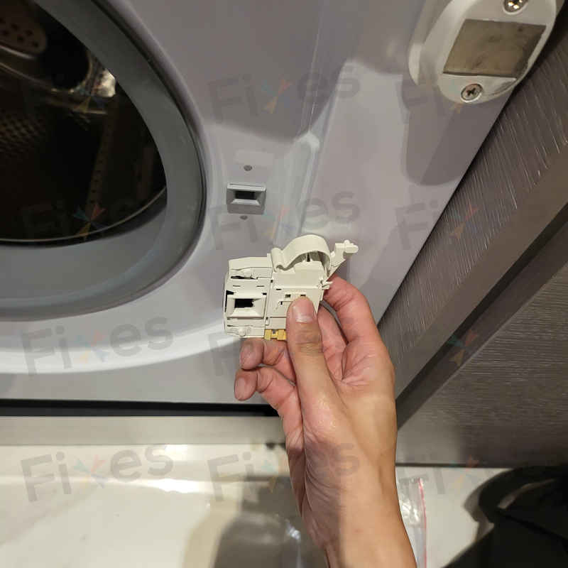 出現故障碼F06🔒Scholtes前置式洗衣機 SDLE129EU