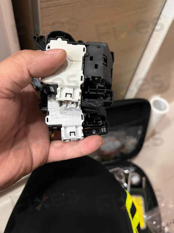 出現故障碼F06🔒Whirlpool惠而浦前置式洗衣機 FFCR80120