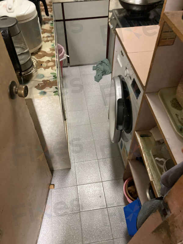 這部惠而浦WFCR系列洗衣機突顯F06故障：客戶省心免拆廚房裝修 💡