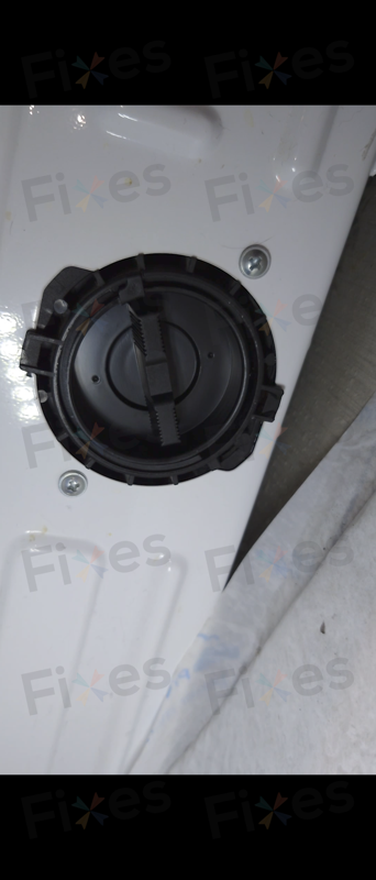 這部Whirlpool WFCI系列洗衣機F15故障碼揭秘：發熱線漏電真相🔍