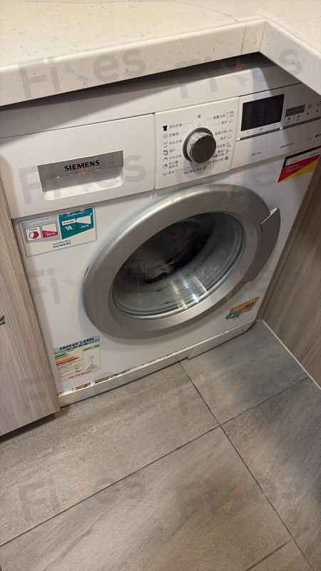這部西門子洗衣機的F21故障碼維修：一個關於高使用量的案例 ⚡