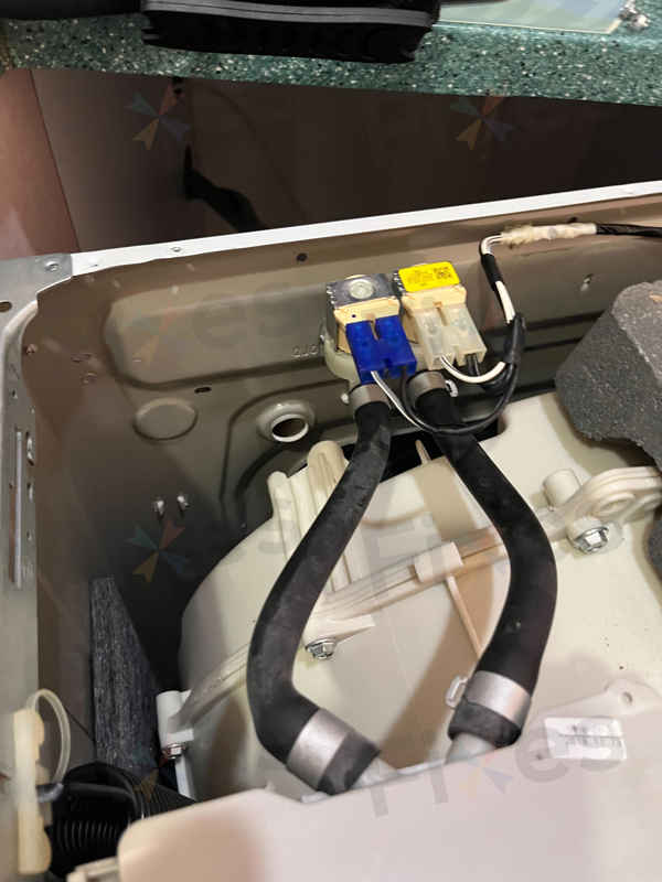 出現故障碼FE,不停入水💦LG前置式洗衣機 WFT1207MW