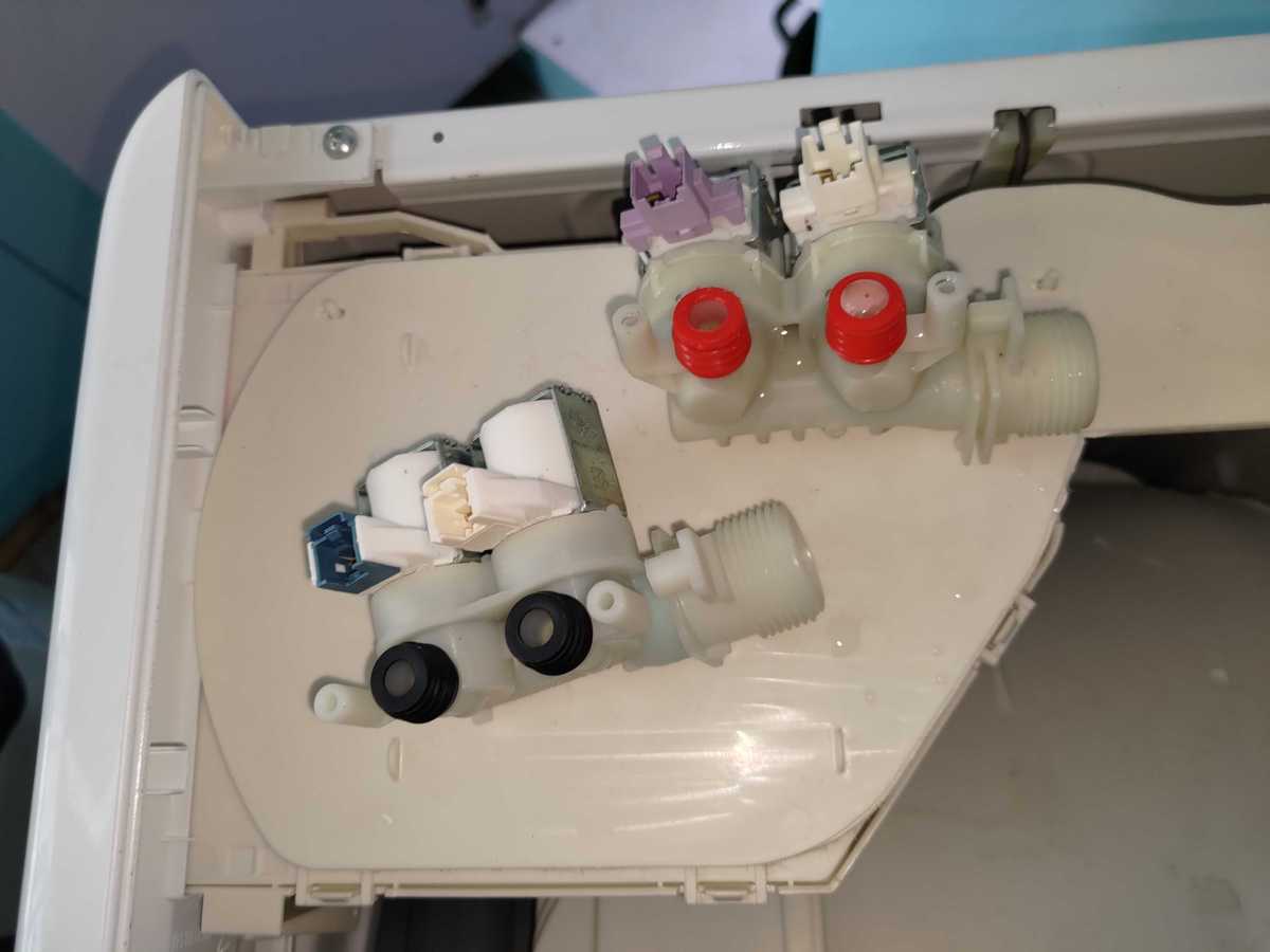 惠而浦CFCR系列洗衣機h2o故障碼困擾?掌握入水掣更換的關鍵技巧 💧