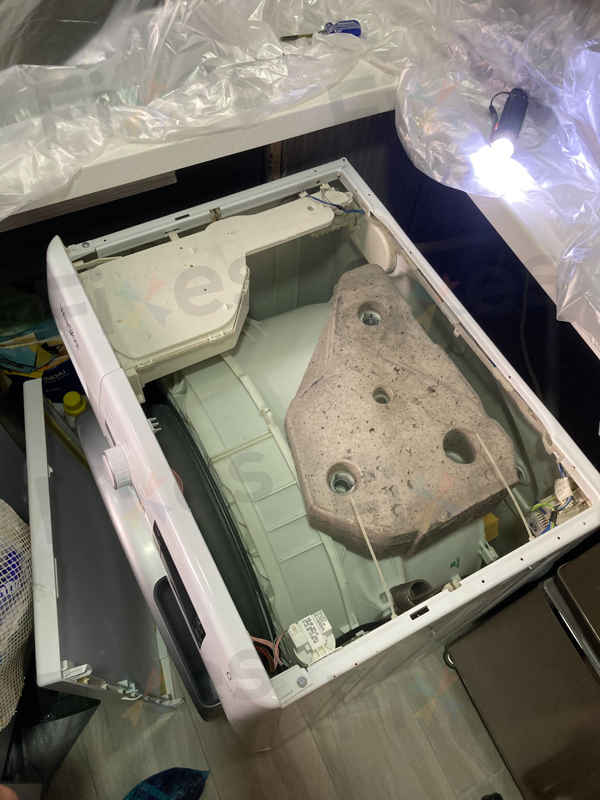 惠而浦洗衣機h2o故障碼求助，客戶意外發現裝修設計大疏忽 😱