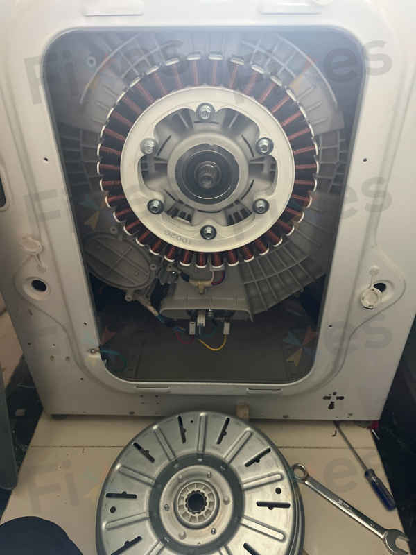 十年老機遇上LE故障碼，這部LG WF系列洗衣機最終換上新轉速傳感器 ⚙️