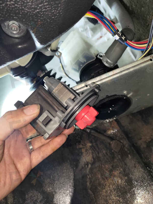 出現故障碼OE😵LG前置式洗衣機 WF1207MW