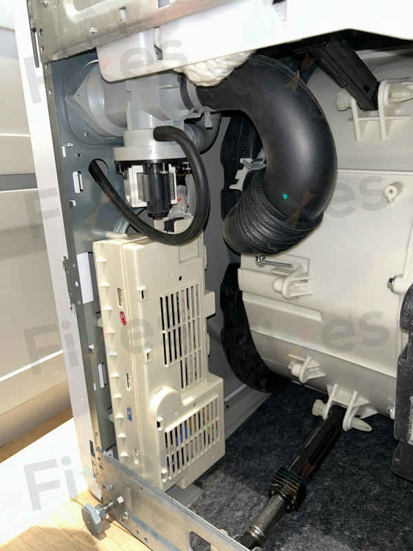 LG洗衣機0E故障碼？看看這個排水難題如何解決 🌊
