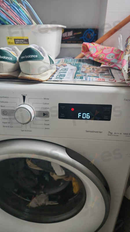小心操作免失誤:Whirlpool CFCR系列洗衣機F06故障背後的門鎖掣故事 💡
