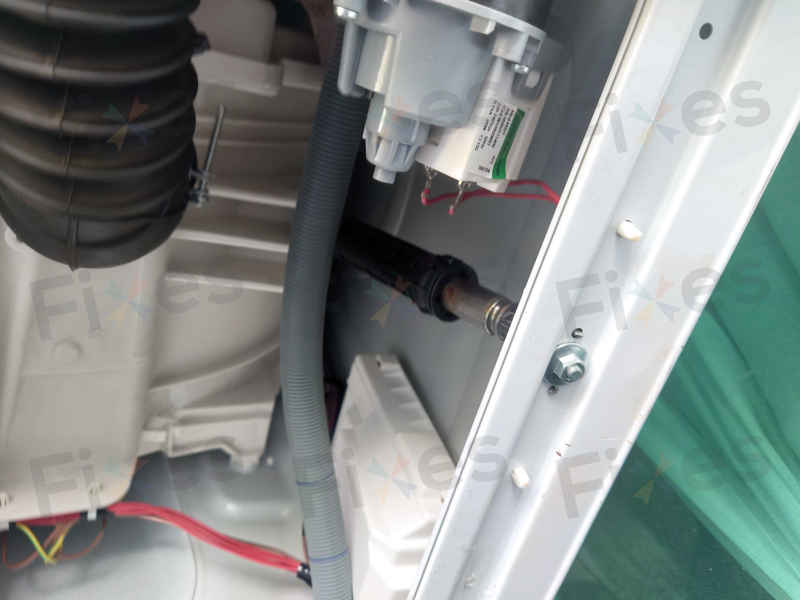 排水喉不當安裝？惠而浦FFCR系列洗衣機H2O故障碼排查心路歷程🚀