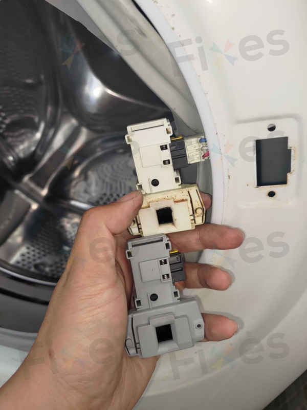 師傅上門檢查Philco PWD系列洗衣機:E7與E8故障碼背後的線索 🔍