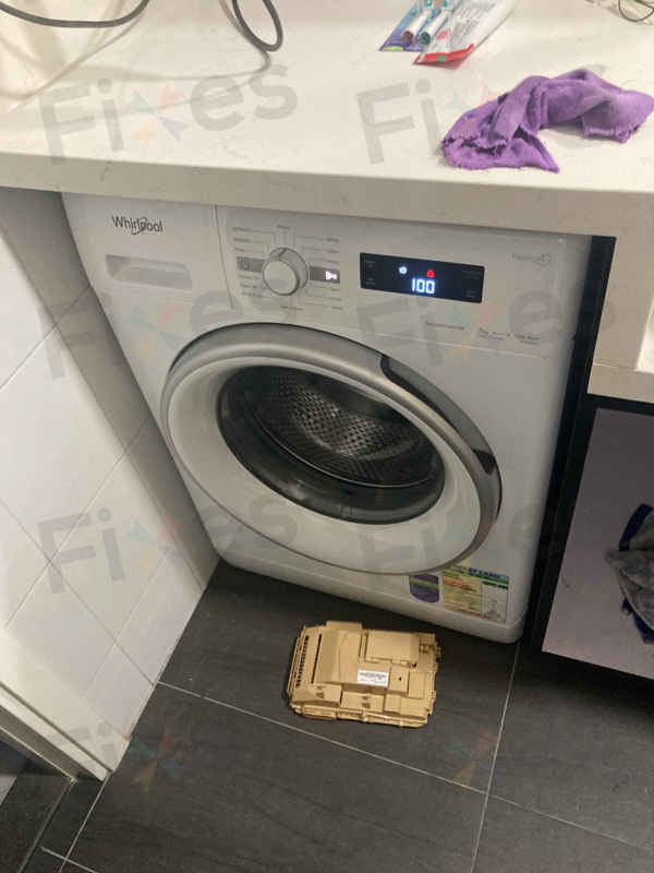 出現故障碼F18🔍Whirlpool惠而浦前置式洗衣機 CFCR70111