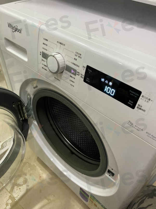 不排水，出現故障碼F05😱Whirlpool惠而浦前置式洗衣機 CFCR70810