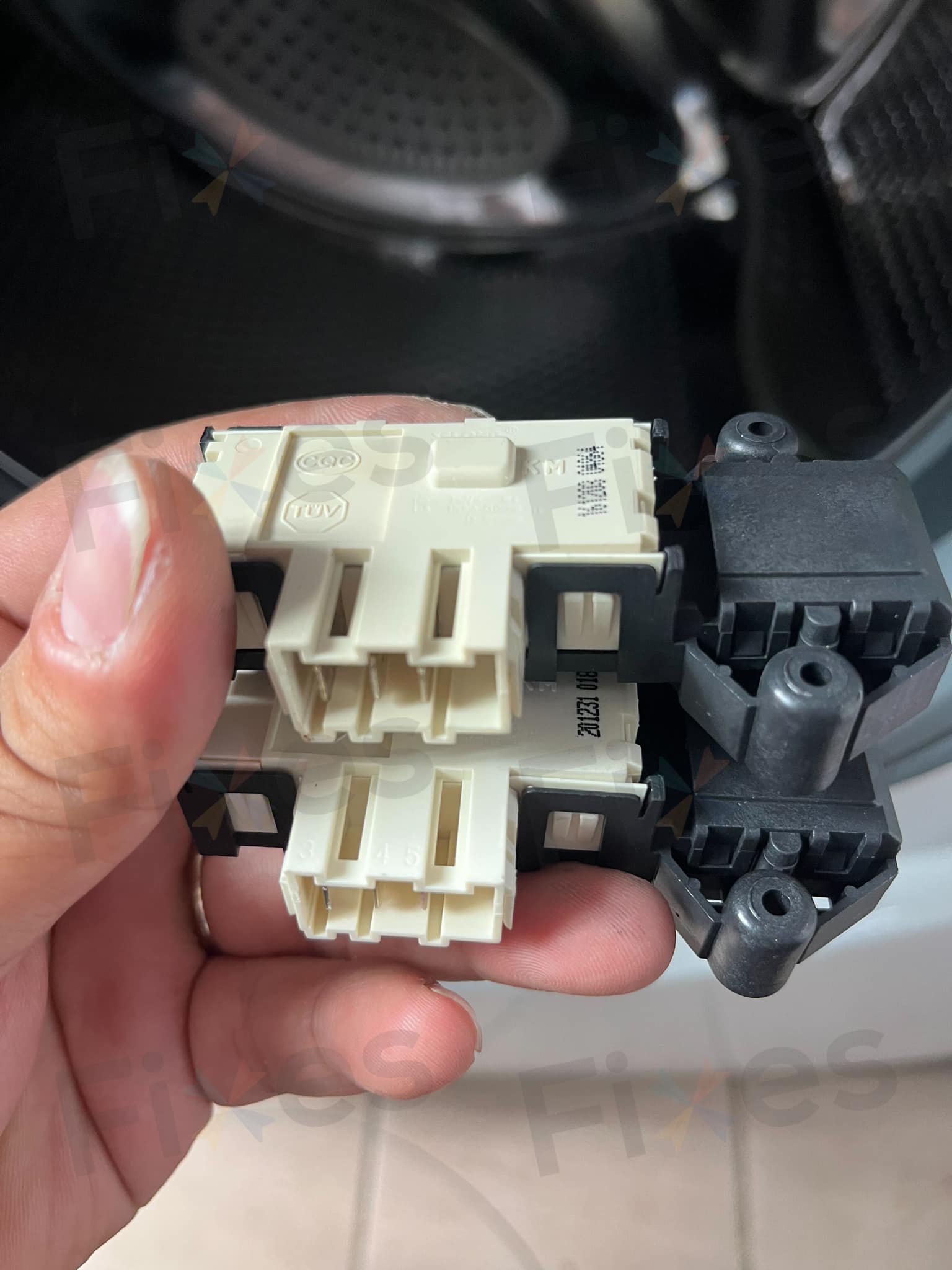 更換門鎖掣及門勾🔗Brandt白朗牌洗衣機 BWF5814A