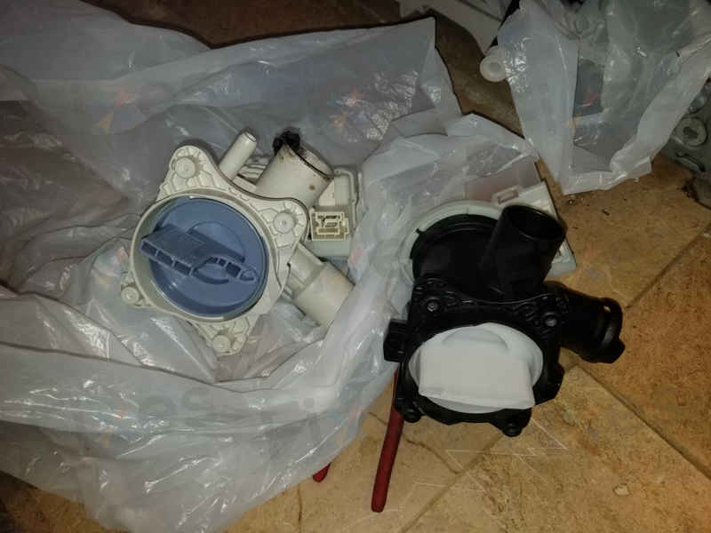 出現故障碼E18,不能排水⚠️Siemens西門子前置式洗衣機 WM14W540EU/11