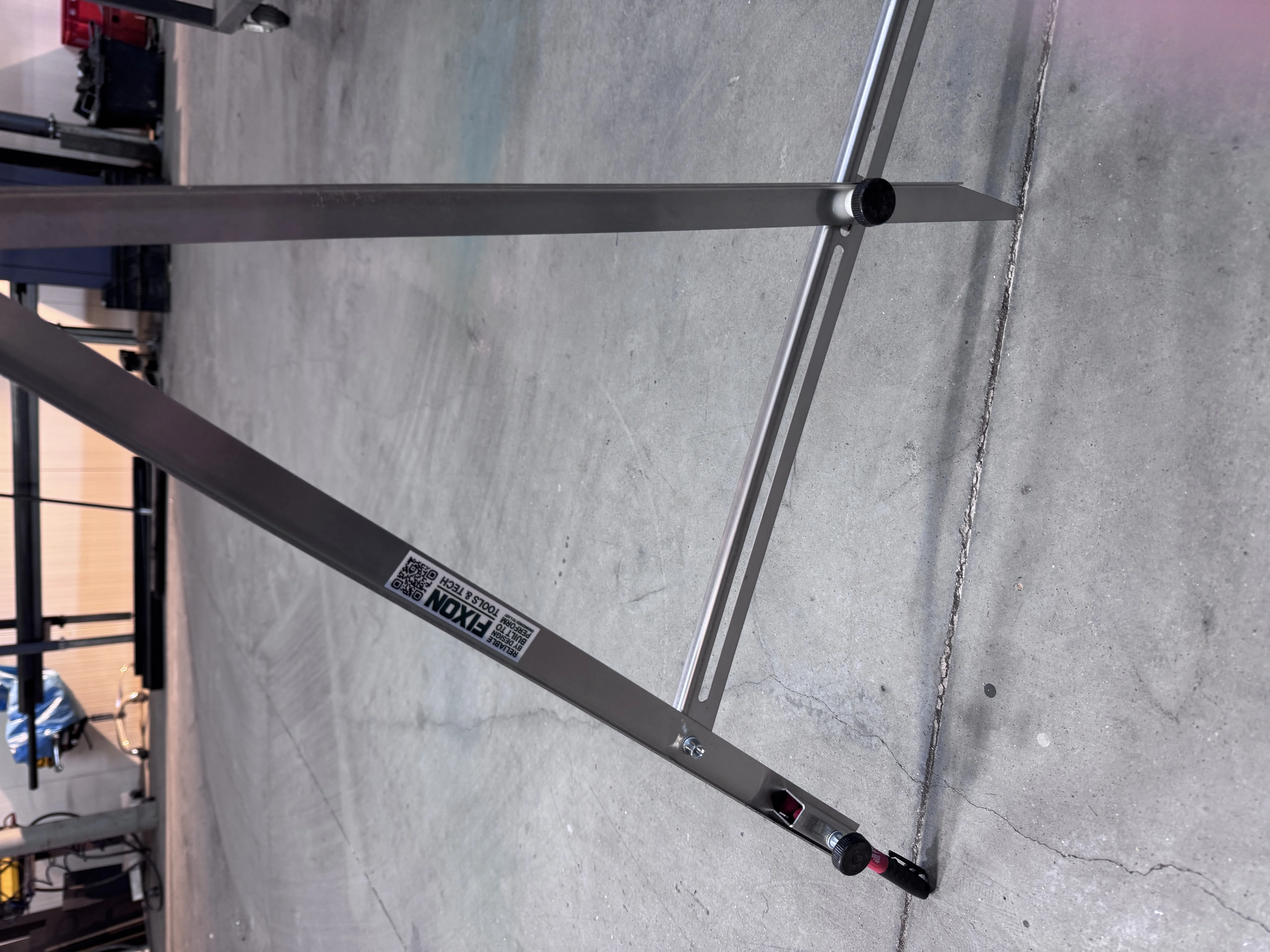 CyrkielFix – byggcirkel för stora cirklar (upp till 120 cm) 2
