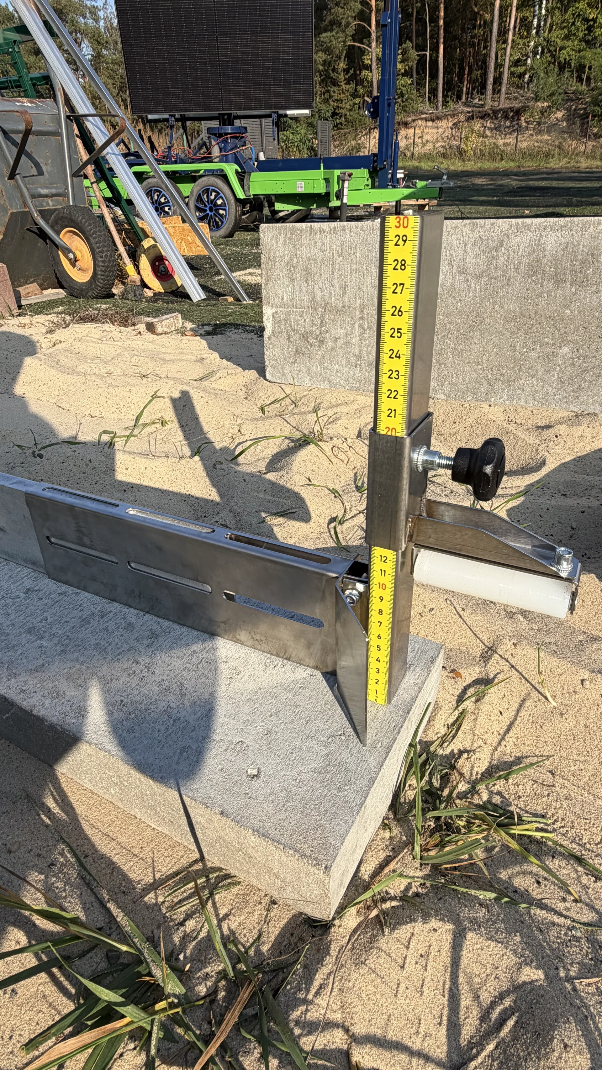 FLATFIX SLIDE — sett med vater-adaptere med høyde- og breddejustering opp til 25 cm 4