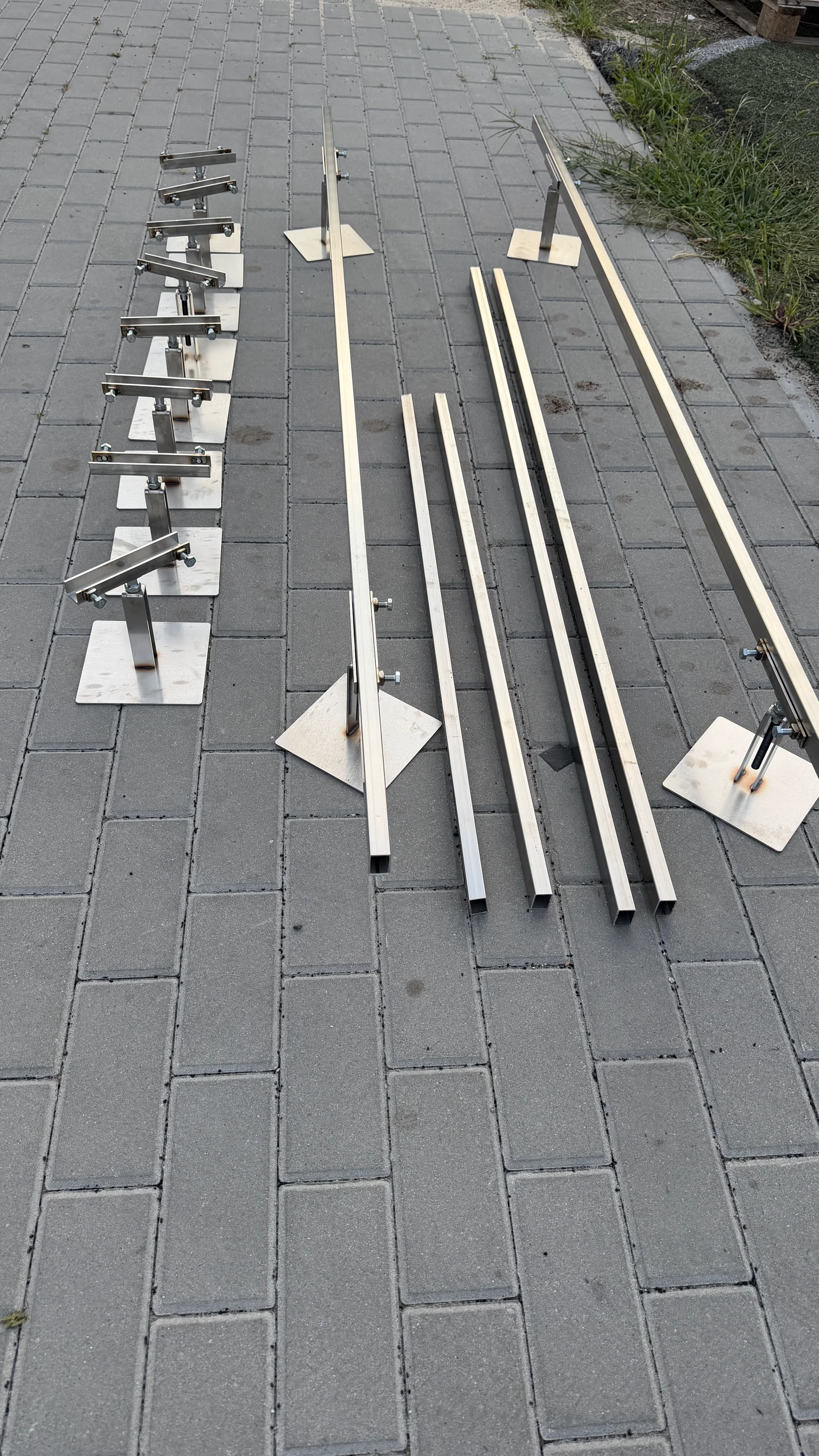 LevelFix Pro
Professionellt styrskenesystem för profilering av underlag 2