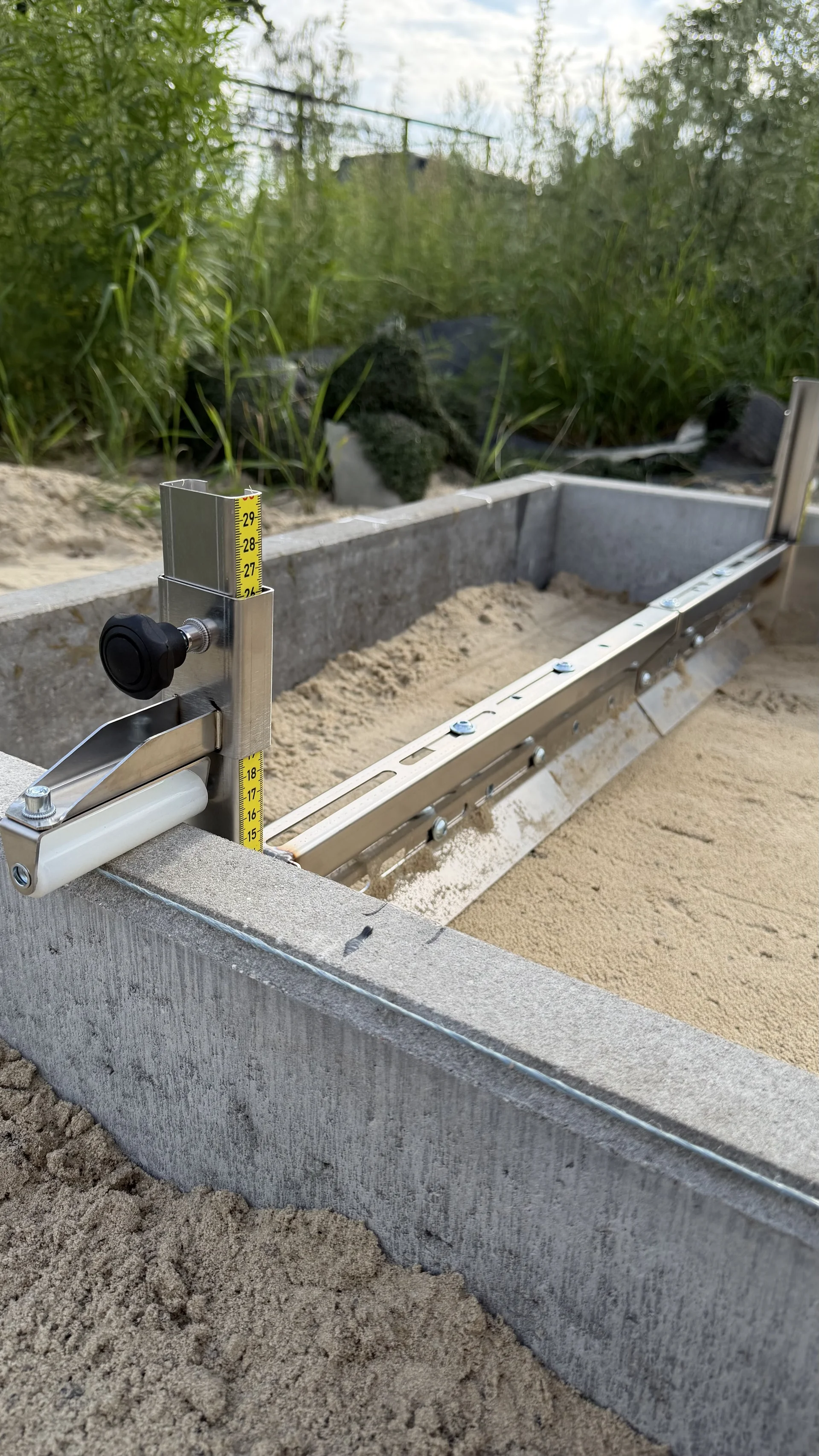  FormFixMini ruční profilovací stahovací lať z nerezové oceli nastavení od 800 do 1300 mm nastavení  2