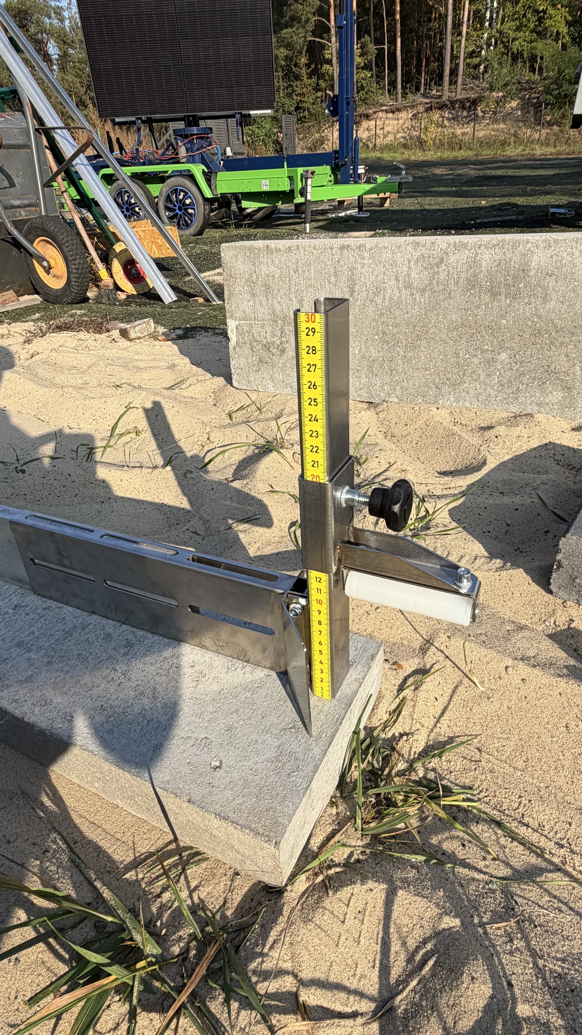 FLATFIX SLIDE — sett med vater-adaptere med høyde- og breddejustering opp til 25 cm 5