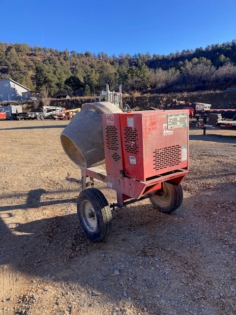 2018 Multiquip Mc94ph8 9 cFt Towable Concrete Mixer -Gas
