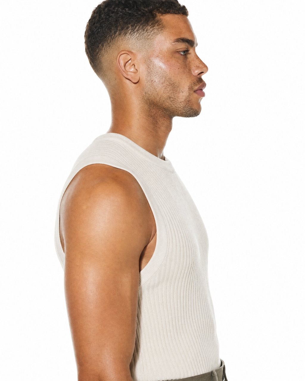 Aron Brennan - AI fashion model lookbook on Flashlook