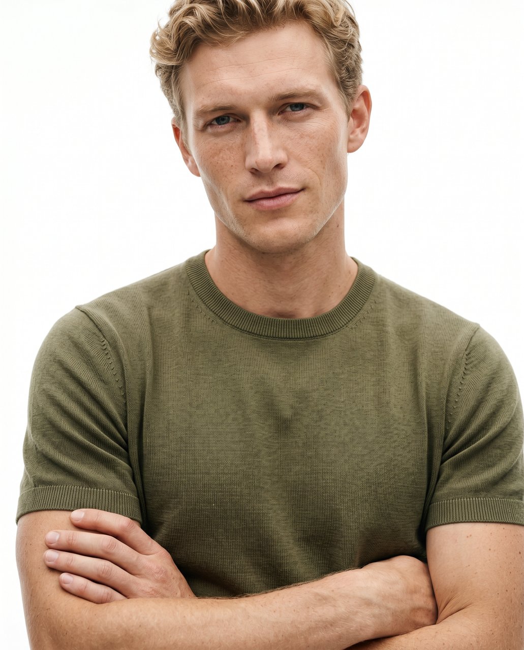 Carlos Hewitt - AI fashion model lookbook on Flashlook