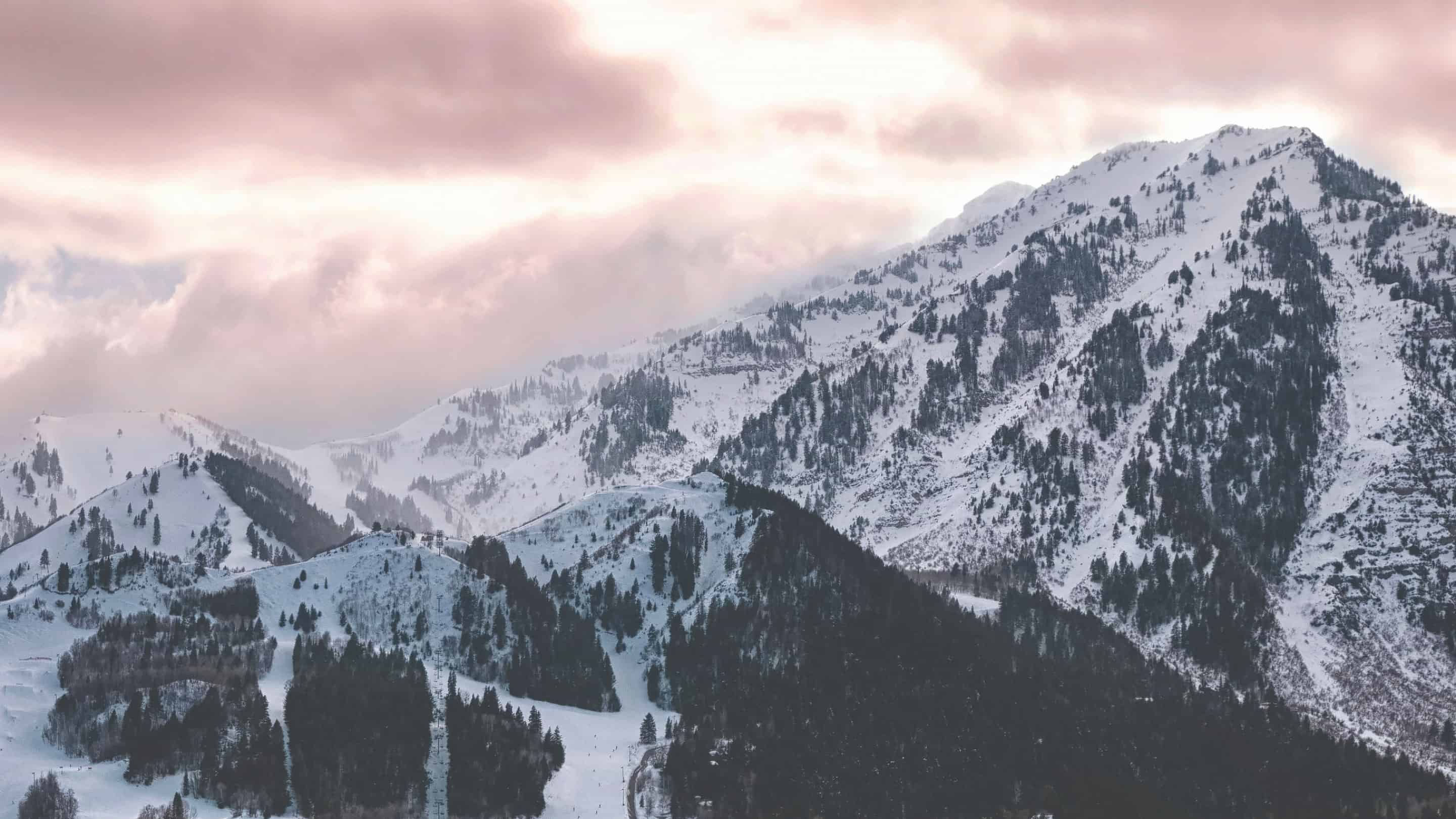Image of mountains at Sundance