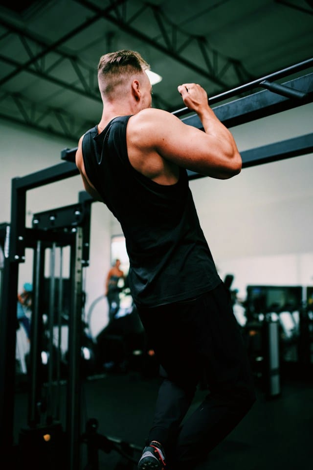 Neutral Grip Pull Up How To Muscles Worked Variations Benefits