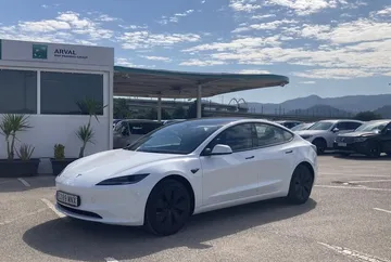 tesla model 3 rwd electrico automatica arval barcelona 903000000042474
