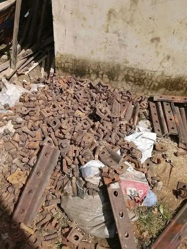 Bauchi Police Arrest Suspected Railway Vandal as Stolen Railway Slippers Are Recovered From Residence - Southern Report